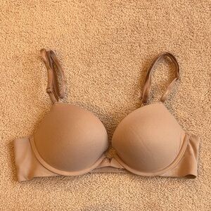 Victoria’s Secret Tan Bra